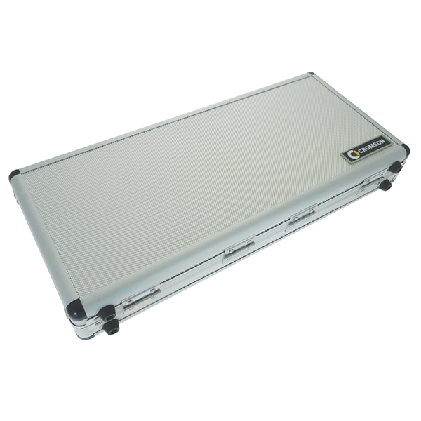 CR5001 ALU storage box - without tools Capacity: 7.4 liters Length: 18,8" Width: 8,5" Height: 3" Weight: 2,8 lbs